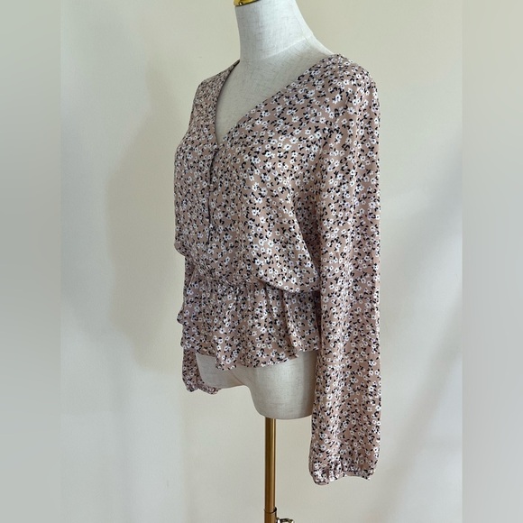 Sienna Sky Peplum Long Sleeve Button Down Floral Blouse - Picture 5 of 7